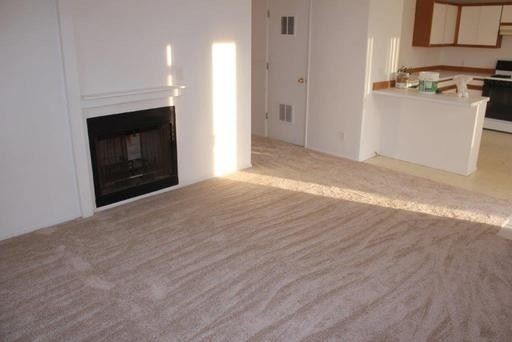 Foto del edificio - 3 br, 2 bath House - 641 S. Lincoln St