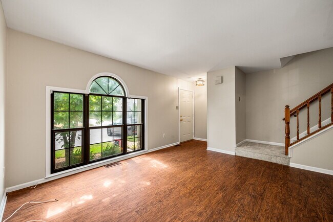 Building Photo - 2904 Cornell Ct