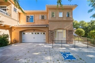 Building Photo - 5310 Colodny Dr