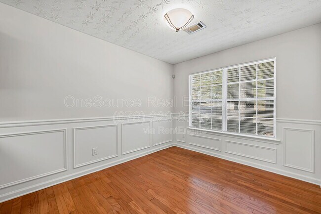 Foto del edificio - 2733 Vining Ridge Terrace