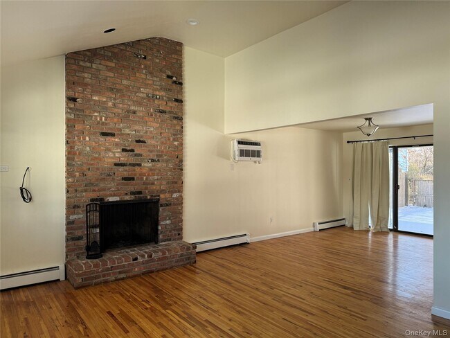 Foto del edificio - 37 A S Norwood Rd