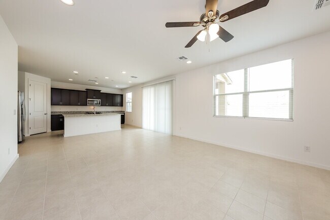 Foto del edificio - 22748 N 126th Ln