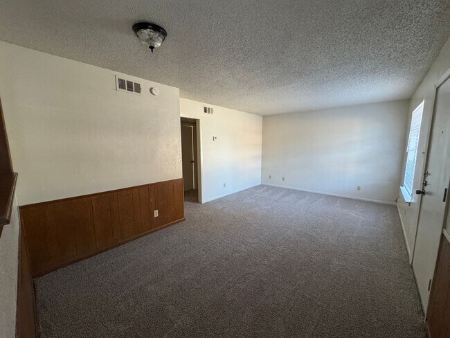 Foto del edificio - 228 Hold St