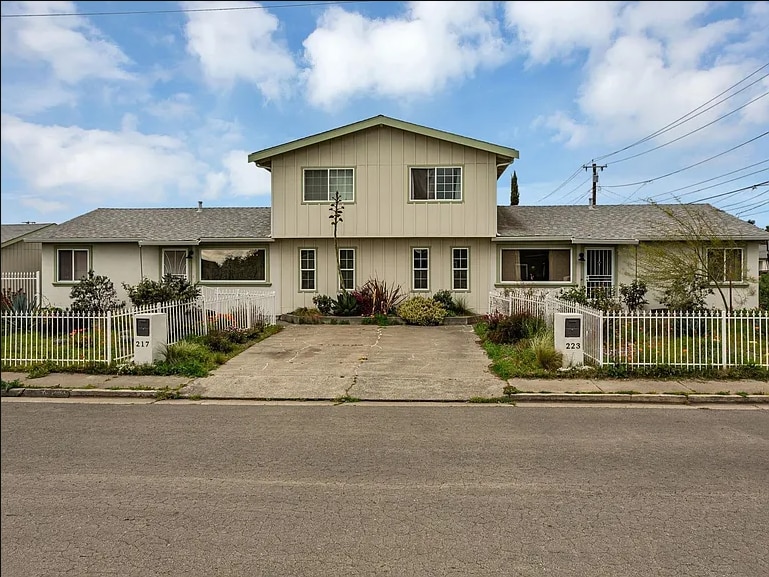Foto principal - 217 Mendocino St