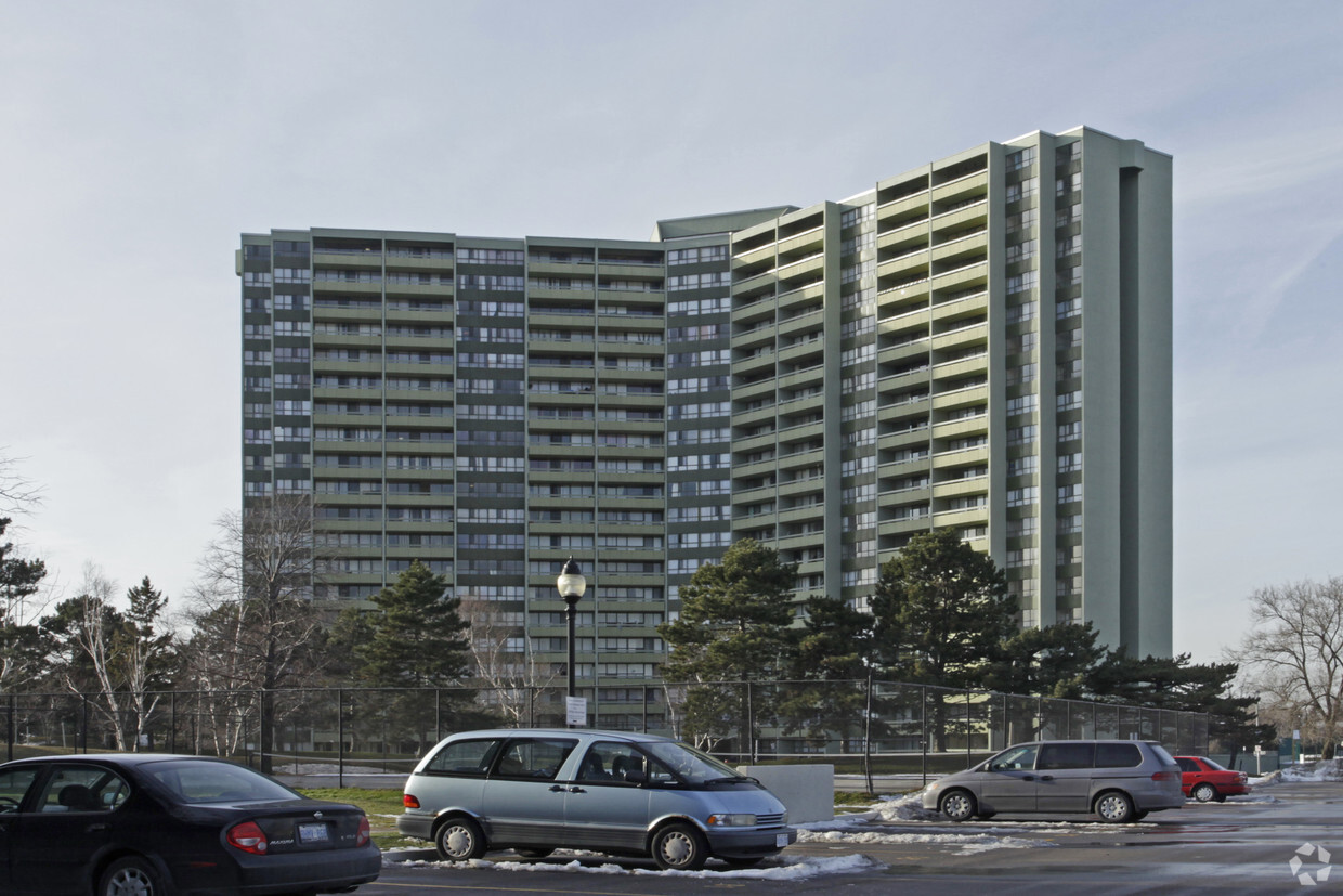 Building Photo - The Westwood