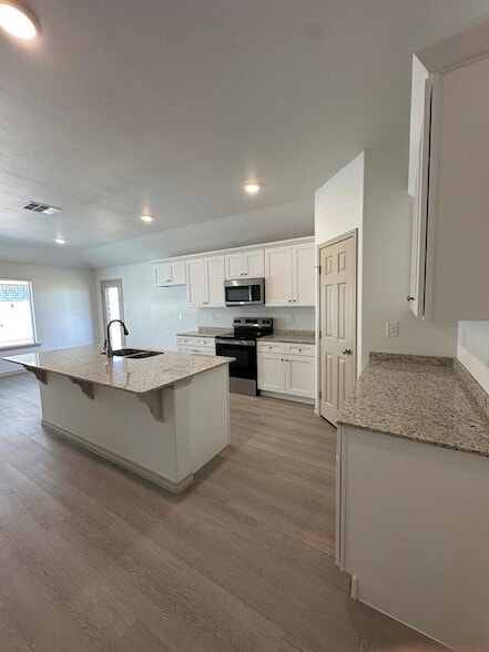 Building Photo - 1320 Bajada St