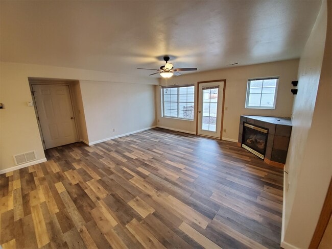 Building Photo - 3505 Fallon St