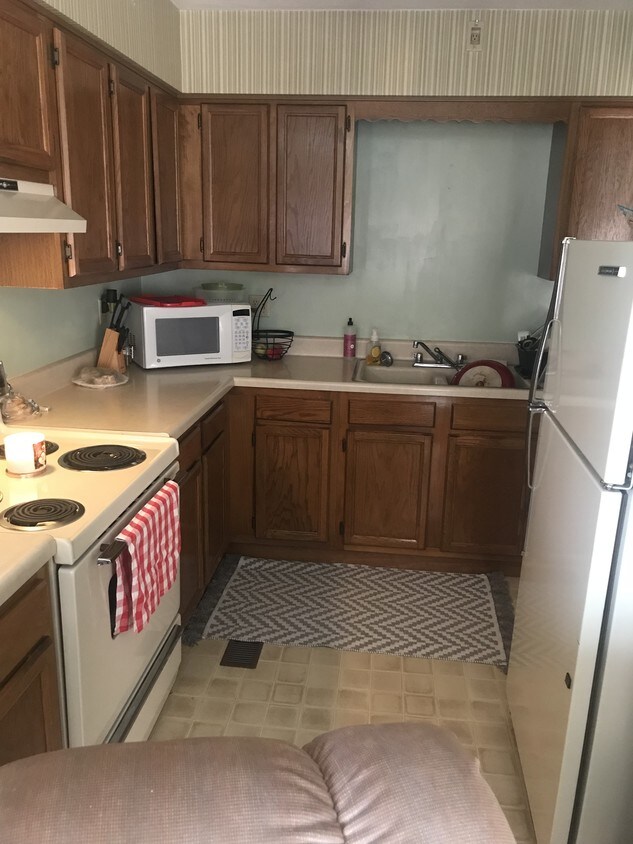 Primary Photo - 206 7th St
