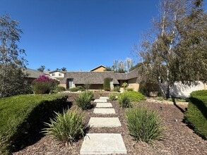 Building Photo - 407 Espalier Dr