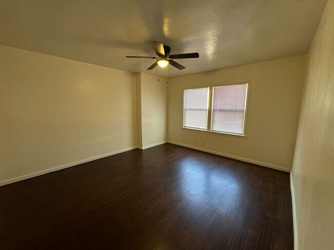 Foto del edificio - 2517 Manor St
