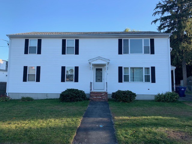 Fachada - 110 Truro St