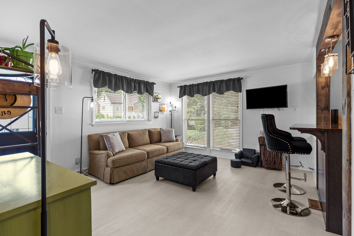 Foto principal - 723 Landscape Ave