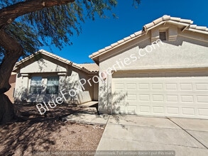 Building Photo - 10057 E Paseo San Bruno