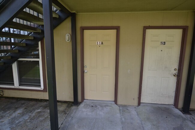 Foto del edificio - 2 bedroom, 2 bath apartments in Sherwood F...