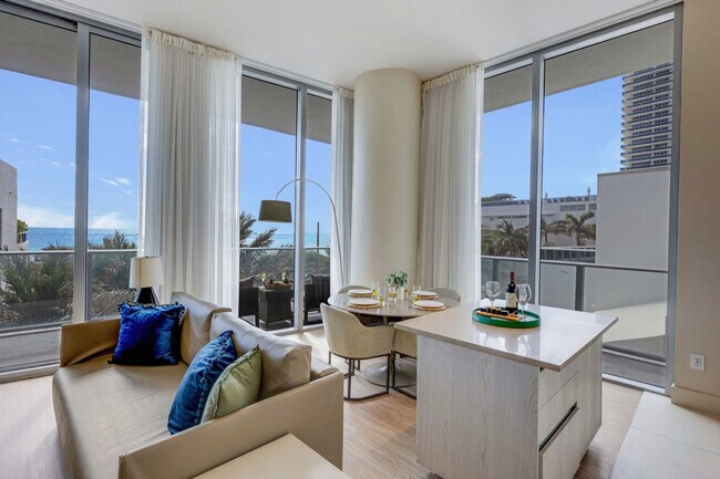 Building Photo - 4111 S Ocean Dr