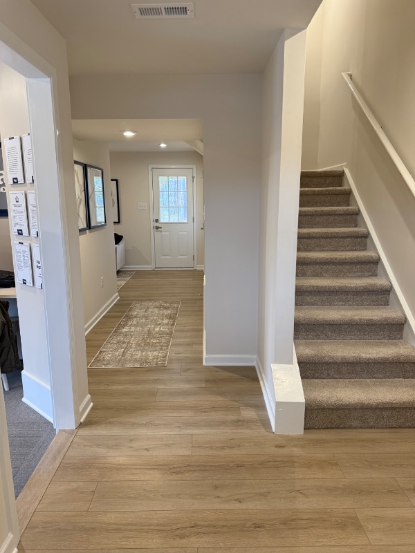 Building Photo - 109 Packett Ct