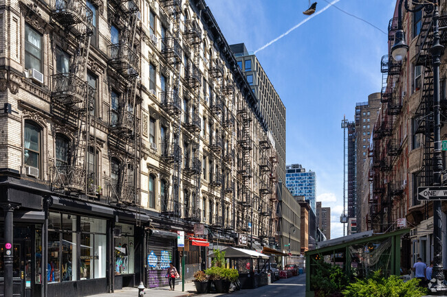 Foto del edificio - 252 Broome St