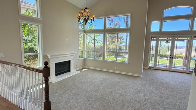 Foto del edificio - 21591 Hummingbird St