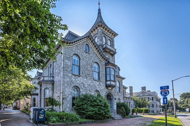 Foto del edificio - 407 N Front St