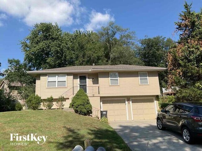 Foto del edificio - 6637 NW Hidden Valley Rd