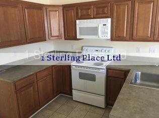 Foto del edificio - 104 Spanish Oaks Ln