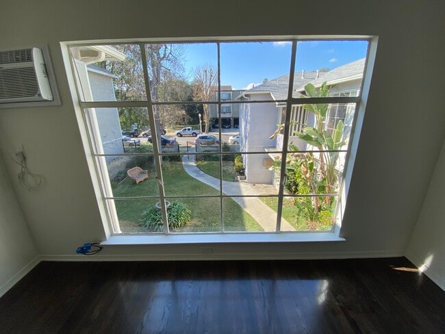 Building Photo - 5750 Camellia Ave