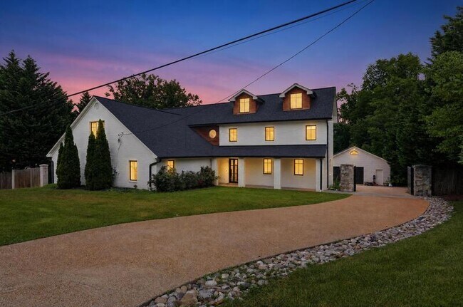 Photo - 7818 Leland Rd House