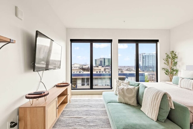 Foto del edificio - 777 11th St NW