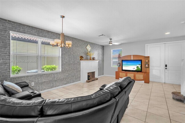 Foto del edificio - 2190 SE 2nd St