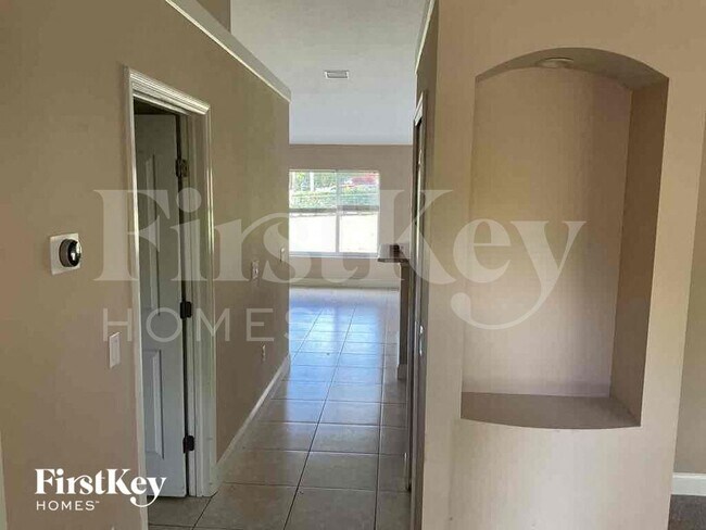 Building Photo - 140 Sunrise Blvd