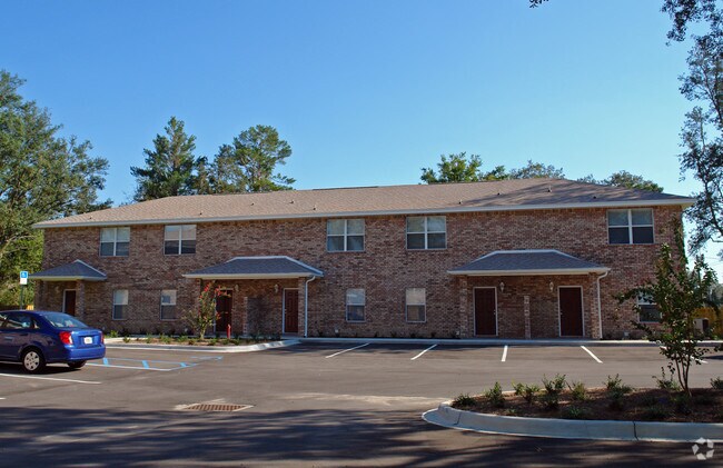 Building Photo - Miranda Apartments