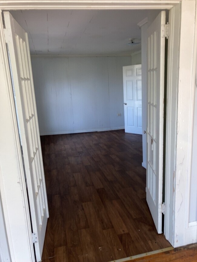 Foto del edificio - 3 Bedroom, 1.5 bath house