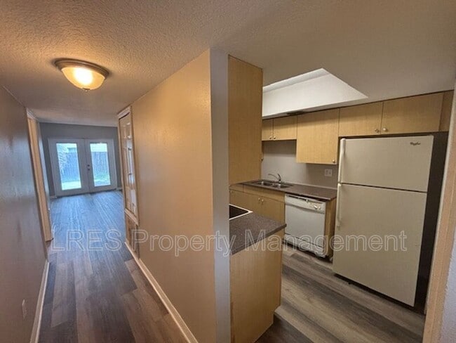 Photo - 1601 Terrace Dr House