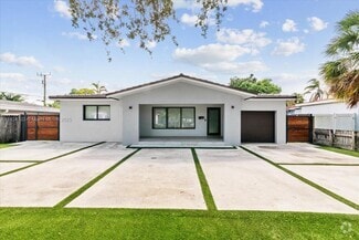 Building Photo - 308 S 26th Ave