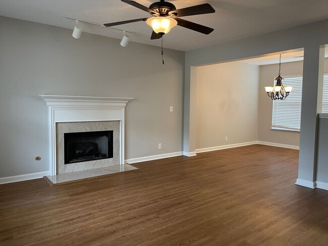 Foto del edificio - 3 Bed 2.5 Bath Nashville Opry Mills Area F...