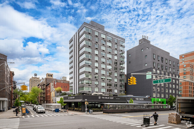 Foto del edificio - Eleventh & Third