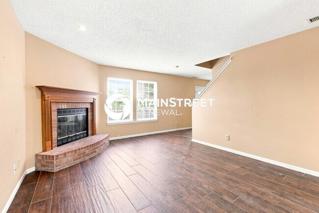 Building Photo - 3 Bedroom Pet-Friendly Home in Greenwood, IN with Main Street Renewal