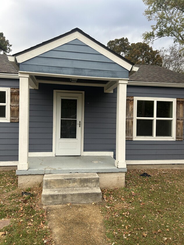 Foto principal - 130 Everglades Blvd
