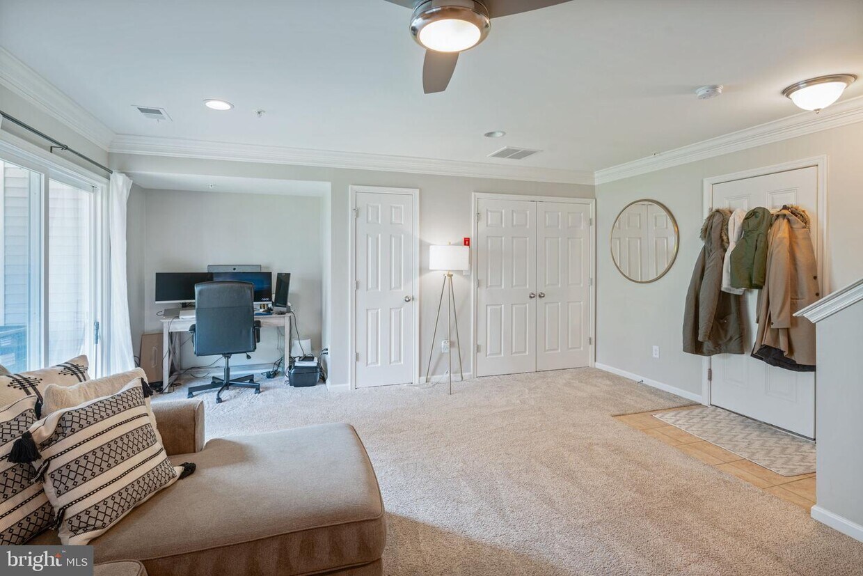Foto principal - 25117 Hickory Ln