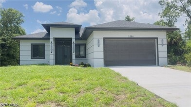 Building Photo - 1244 Celtic St E