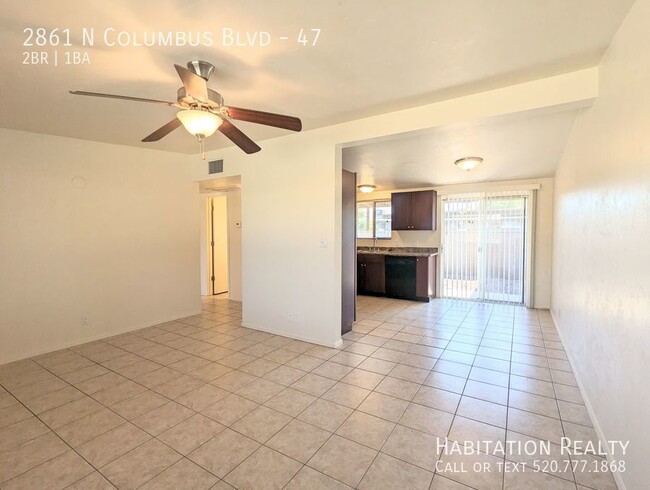 Building Photo - 2Bed/1Bath w/ Enclosed Patio & 2 Community...