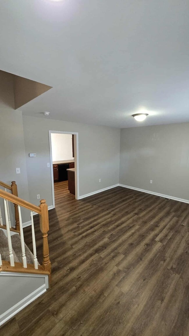 Building Photo - 511 National Ave