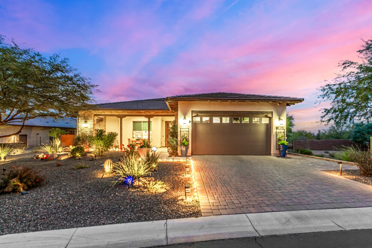 Foto principal - 17671 E Silver Sage Ln