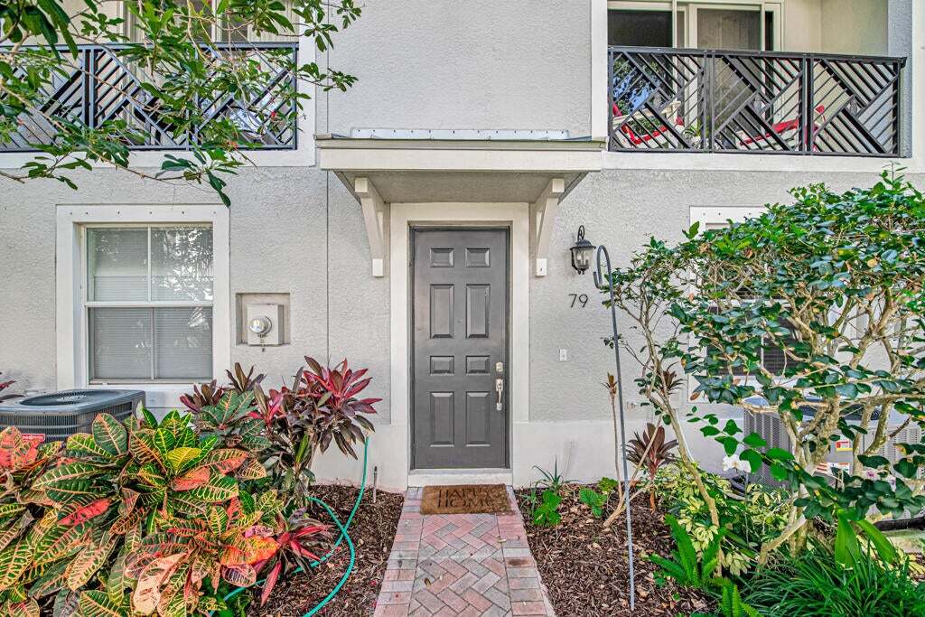 Foto principal - 79-79 Atlantic Grove Way