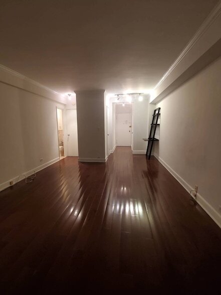 Foto del edificio - 225 E 46th St