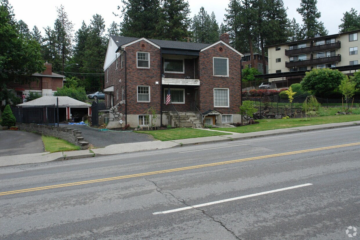 Building Photo - 1025 S Monroe St