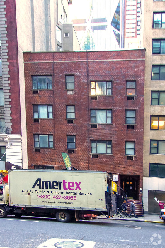 Building Photo - 312 W 58th St