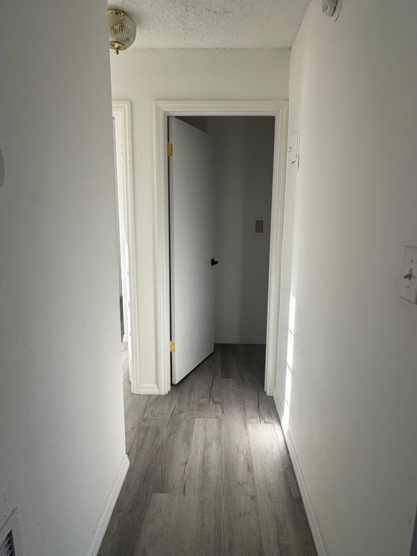 Foto del edificio - 1442 E 1st Ave