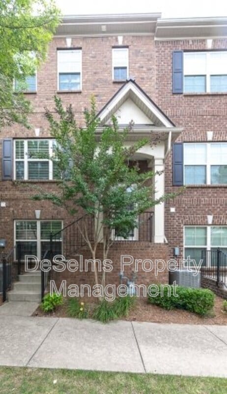 Building Photo - 5556 Prada Dr