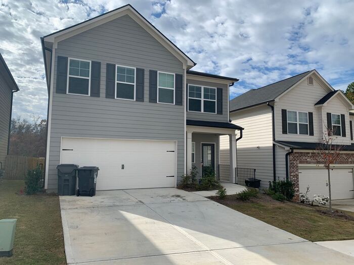 Primary Photo - Lovely home in Canton!